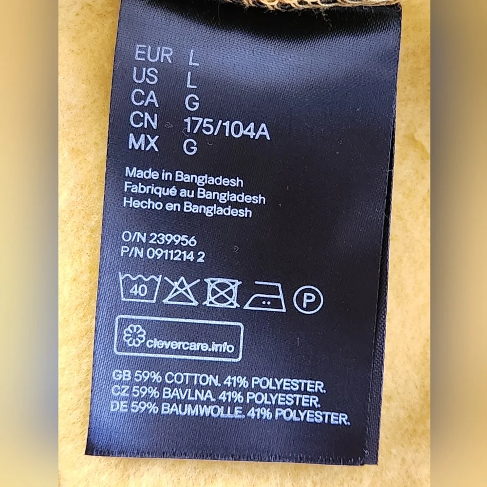 Divided brand by H&M size L cropped pull over sweater - Picture 3 of 4